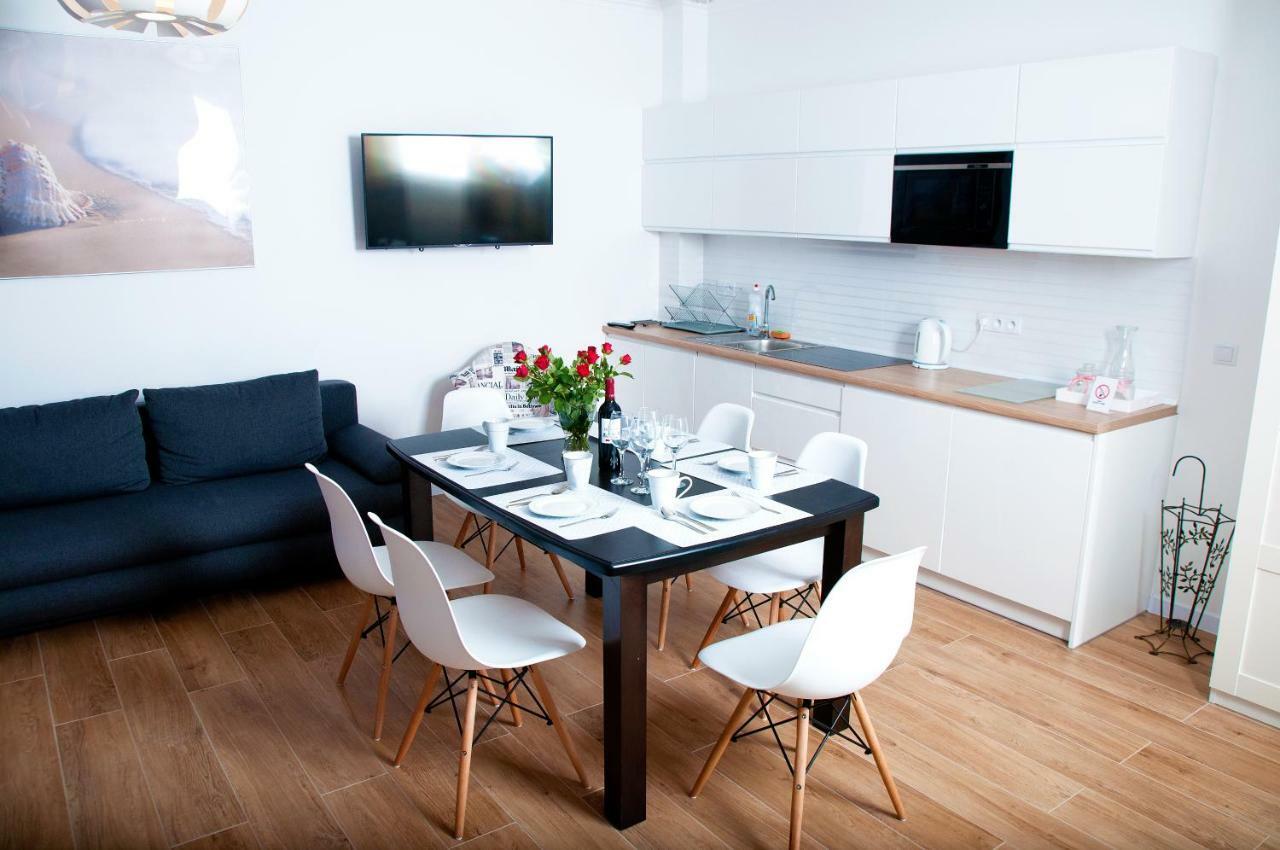 Apartament Ikar - 2 Pokojowy Przy Morzu Z Wlasnym Ogrodkiem Pobierowo Eksteriør bilde
